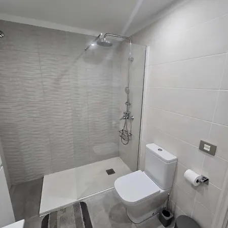 Paradise Caletillas Beachfront Duplex With Pool & Parking Апартаменты *