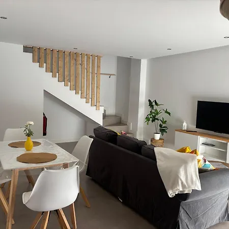 Paradise Caletillas Beachfront Duplex With Pool & Parking Apartment