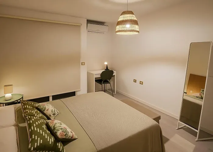 Paradise Caletillas Beachfront Duplex With Pool & Parking